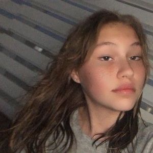 Meet your Posher, Eva